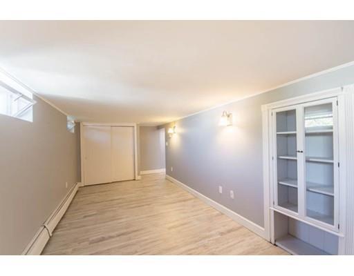 36 Moody St, Fall River, MA 02724 photo 7