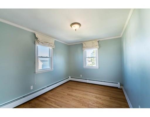 36 Moody St, Fall River, MA 02724 photo 10