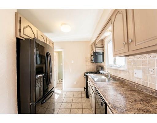 36 Moody St, Fall River, MA 02724 photo 6