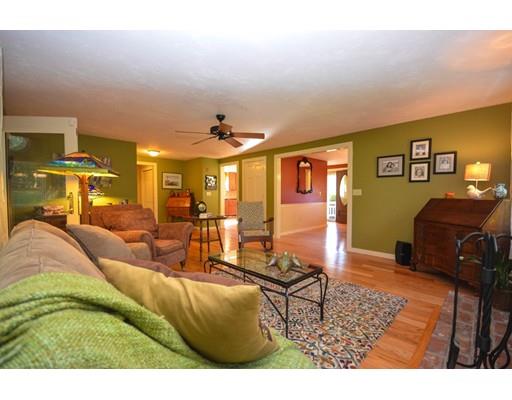 66 Barnett Rd, Sutton, MA 01590 photo 12