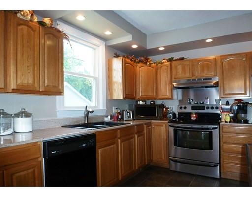 90 Edendale St, Springfield, MA 01104 photo 10