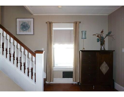 90 Edendale St, Springfield, MA 01104 photo 11
