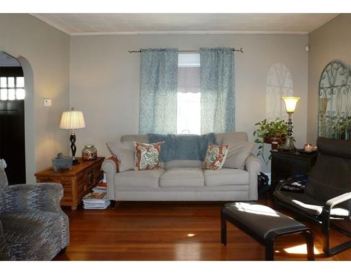 90 Edendale St, Springfield, MA 01104 photo 6