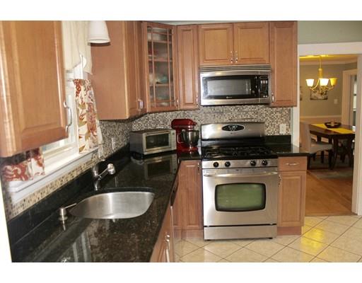 23 Bailey Ave, Saugus, MA 01906 photo 6