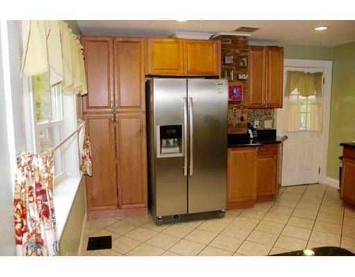 23 Bailey Ave, Saugus, MA 01906 photo 8