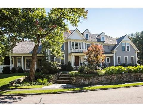 80 Monadnock Rd, Wellesley, MA 02481 photo 2