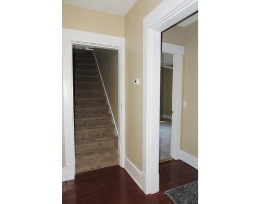 26 Stuart St, Springfield, MA 01119 photo 14