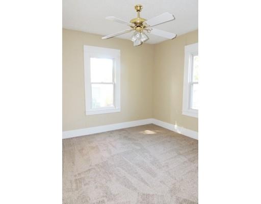 26 Stuart St, Springfield, MA 01119 photo 17