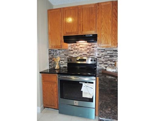 26 Stuart St, Springfield, MA 01119 photo 12
