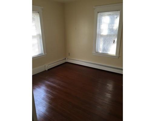 10 Custer St, Lawrence, MA 01841 photo 7