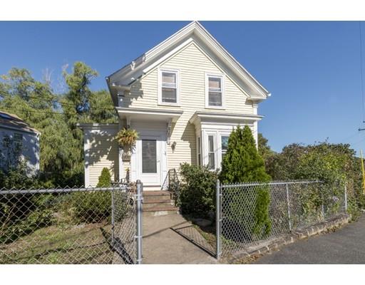 68 Poplar St, Gloucester, MA 01930 photo 2
