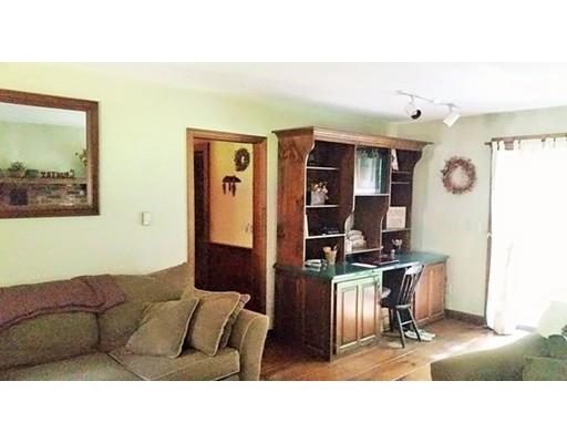 49 Debra Ln, Barre, MA 01005 photo 5