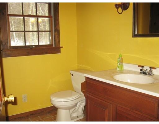 49 Debra Ln, Barre, MA 01005 photo 17