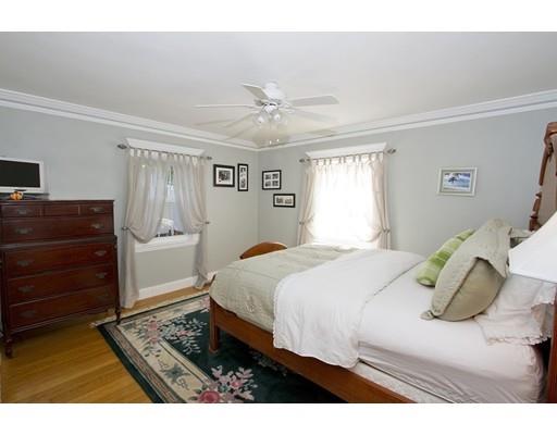 3 Lakeside Ave, Beverly, MA 01915 photo 8