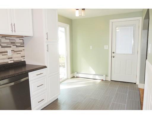 92 Temby St, Springfield, MA 01119 photo 5
