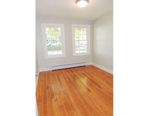 92 Temby St, Springfield, MA 01119 photo 13