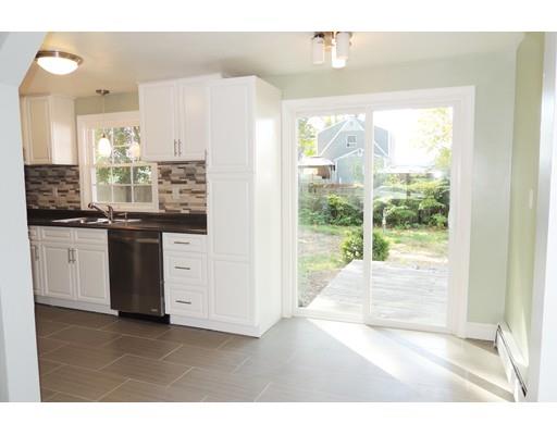 92 Temby St, Springfield, MA 01119 photo 6