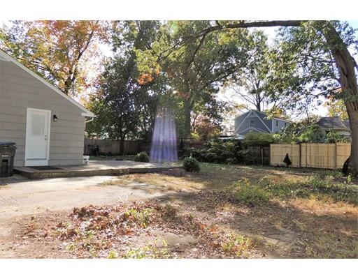 92 Temby St, Springfield, MA 01119 photo 16