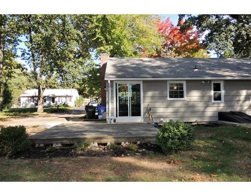 92 Temby St, Springfield, MA 01119 photo 17