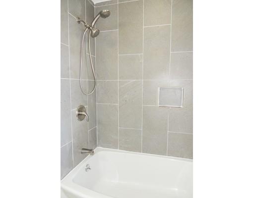 92 Temby St, Springfield, MA 01119 photo 12