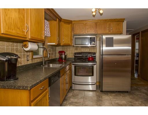 14 Williams Ave, Dedham, MA 02026 photo 6
