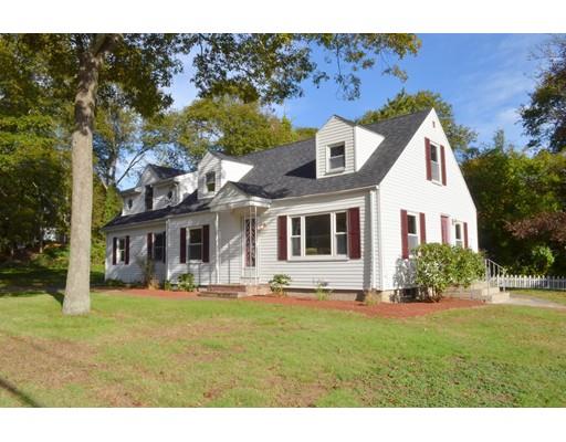 116 Center St, Raynham, MA 02767 photo 3
