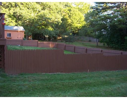 3 Leon St, Thompson, CT 06277 photo 3