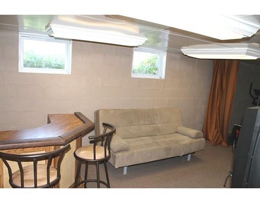 25 Marble Ave, Chicopee, MA 01013 photo 20