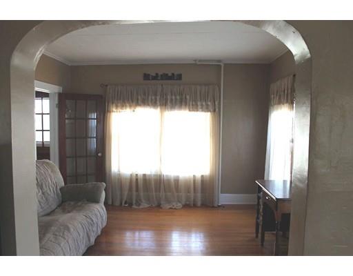 25 Marble Ave, Chicopee, MA 01013 photo 14