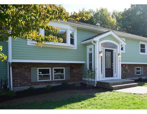 36 Pitman Dr, Reading, MA 01867 photo 2