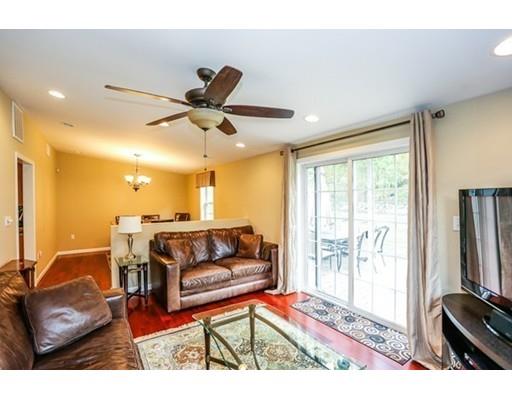29 Princeton St, Danvers, MA 01923 photo 4