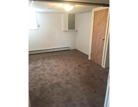 81 Barrett St, Fall River, MA 02724 photo 15