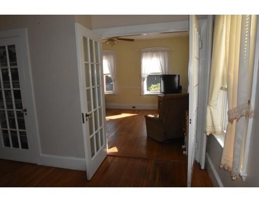 13 Summer St, Beverly, MA 01915 photo 3