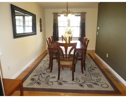 36 Naismith St, Springfield, MA 01104 photo 4