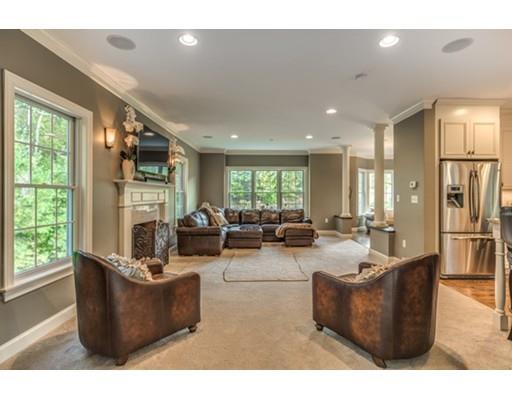 85 Ogunquit Rd, North Andover, MA 01845 photo 7