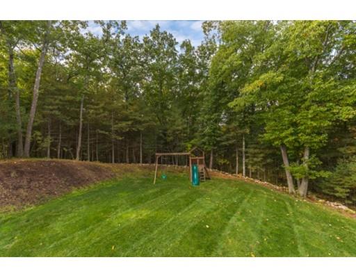 85 Ogunquit Rd, North Andover, MA 01845 photo 28