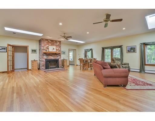 69 Goodhue Rd, Derry, NH 03038 photo 11