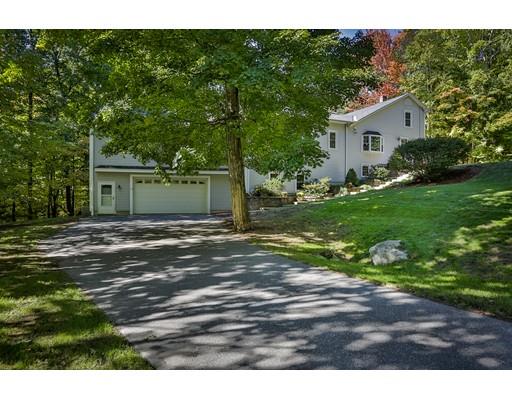 69 Goodhue Rd, Derry, NH 03038 photo 3