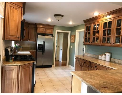 2 Warwick Rd, Franklin, MA 02038 photo 10