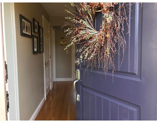 2 Warwick Rd, Franklin, MA 02038 photo 3