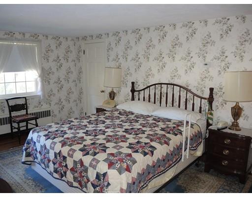 125 Meadowbrook Rd, Needham, MA 02492 photo 16
