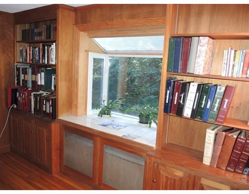125 Meadowbrook Rd, Needham, MA 02492 photo 15