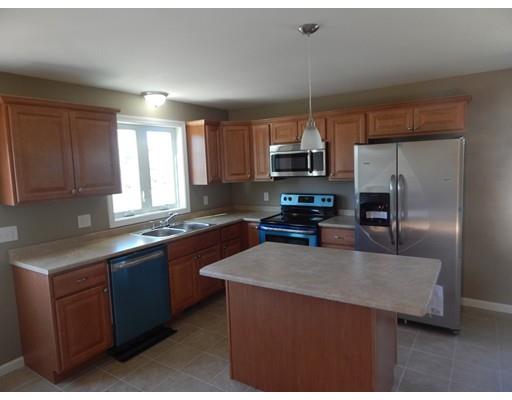57 Frederick St, Fall River, MA 02721 photo 4