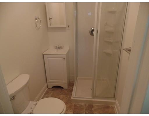 37 Gillette Ave, Springfield, MA 01118 photo 17