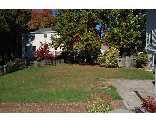 607 Pleasant St, Canton, MA 02021 photo 17