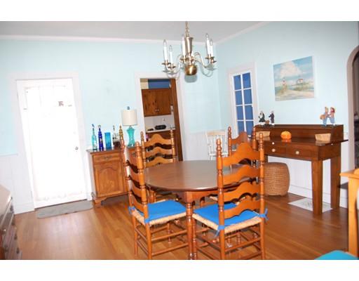 607 Pleasant St, Canton, MA 02021 photo 8