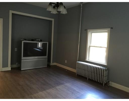 3 Home St, Worcester, MA 01609 photo 5