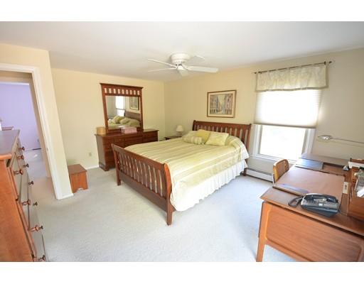 32 Crestview Dr, Millis, MA 02054 photo 9