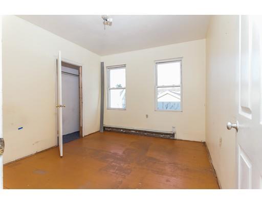 17 Eutaw St, Lawrence, MA 01841 photo 13