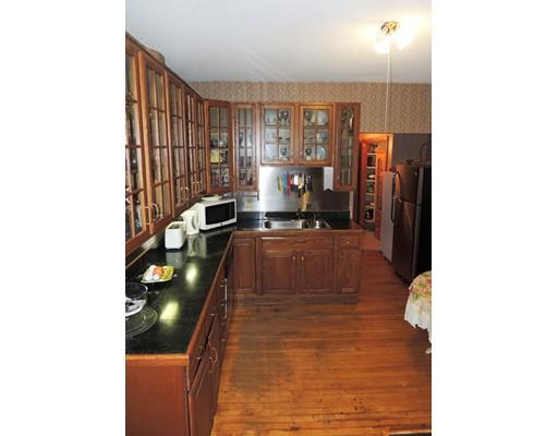 26 Fairfield St, Springfield, MA 01108 photo 6